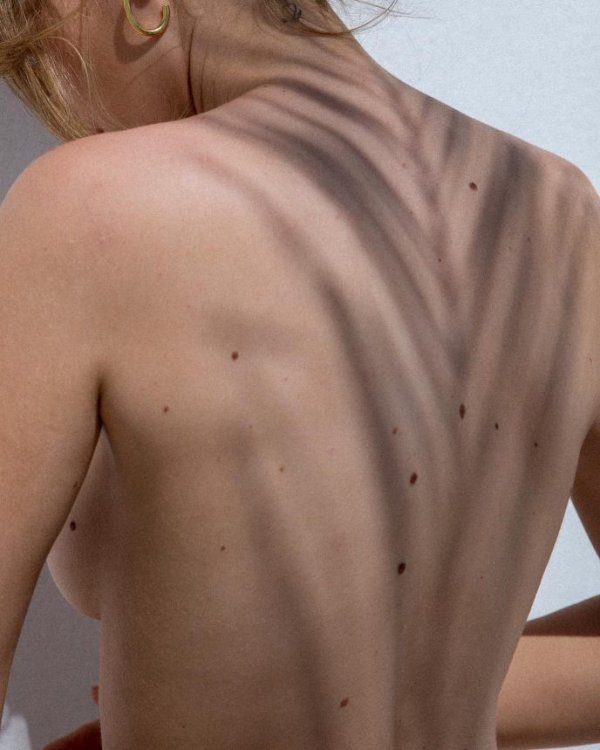 Откровенные и чувственные фотографии девушек от самого стильного инстаграм-фотографа Откровенные и чувственные фотографии девушек от самого стильного инстаграм-фотографа