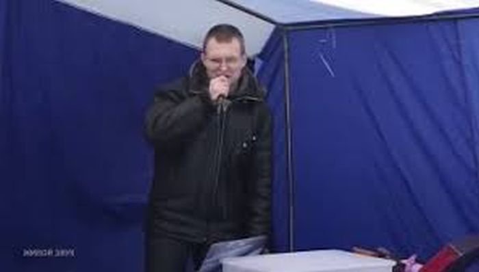Своим голосом мужчина утрет нос любой звезде! Потрясающе! (видео) Своим голосом мужчина утрет нос любой звезде! Потрясающе! (видео)