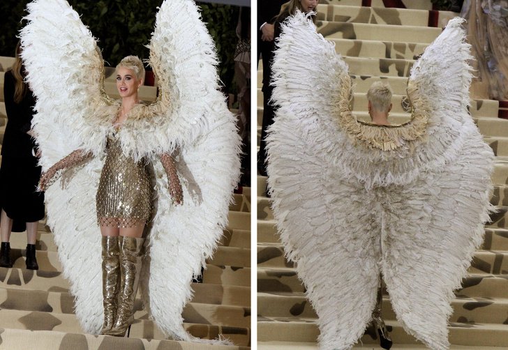 15 фото нереальных нарядов знаменитостей с Met Gala 2018, глядя на которые понимаешь, что мода еще способна удивлять 15 фото нереальных нарядов знаменитостей с Met Gala 2018, глядя на которые понимаешь, что мода еще способна удивлять