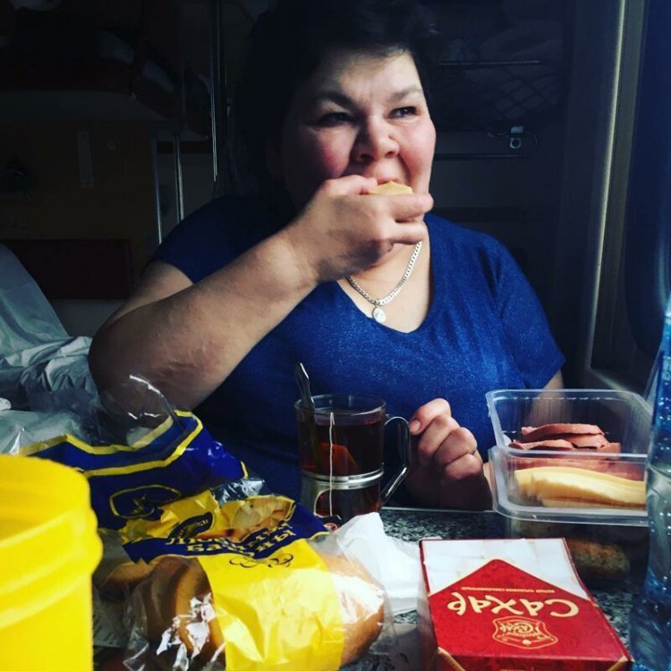 Попутчицы бывают двух типов. Этот пост про тех, которые на диете Попутчицы бывают двух типов. Этот пост про тех, которые на диете